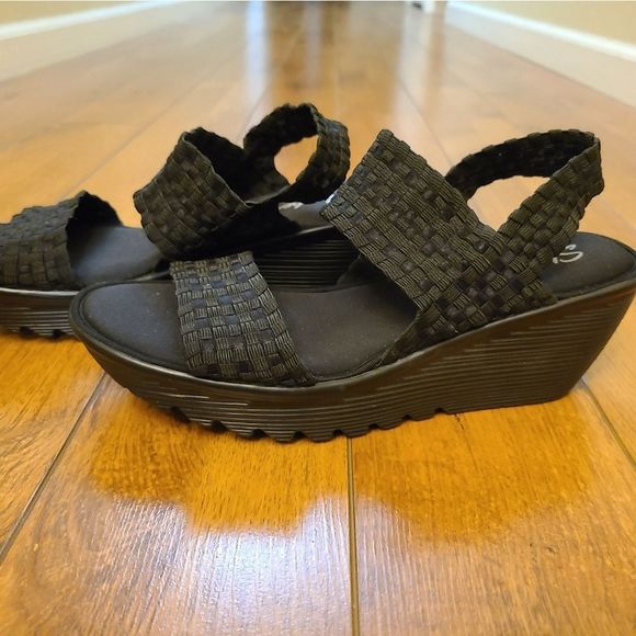 Sketches sandal/platform size 8/8.5 - Picture 12 of 14